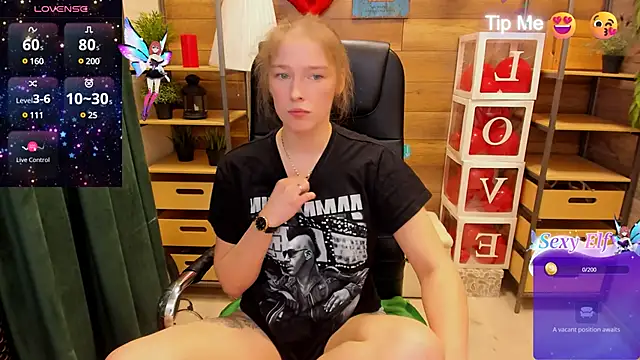  fiona Love online show from March 18, 2:15 am