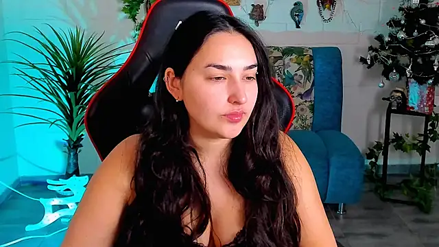 CeceliaJohnson online show from December 18, 8:09 am