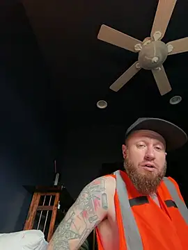 Mackwood89 online show from April 20, 7:26 pm