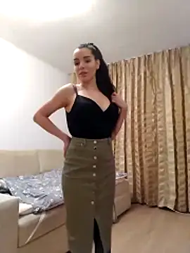 baby sweet girl  online show from April 10, 9:52 pm