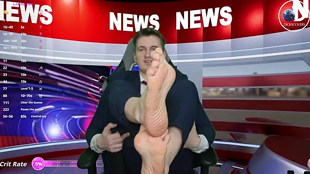 hornystripman97 online show from April 7, 12:16 pm