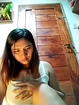 Snapshot of MS_Isabella_Snow92 chatting on May 24, 9:53 pm MS Isabella Snow92 online show from May 24, 9:53 pm