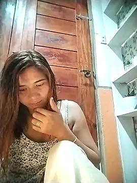 Snapshot of MS_Isabella_Snow92 chatting on July 17, 12:17 am MS Isabella Snow92 online show from July 17, 12:17 am