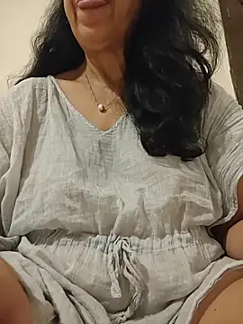 Susannemilf online show from April 7, 2:34 am