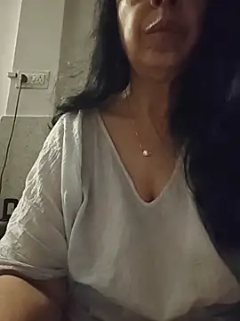 Snapshot of Susannemilf chatting on April 22, 2:07 pm Susannemilf online show from April 22, 2:07 pm
