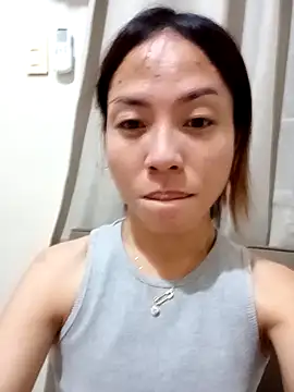 Snapshot of AsianTrixxx chatting on December 10, 2:38 am AsianTrixxx online show from December 10, 2:38 am