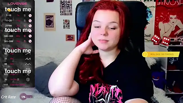 StellaMilla online show from January 31, 9:05 pm