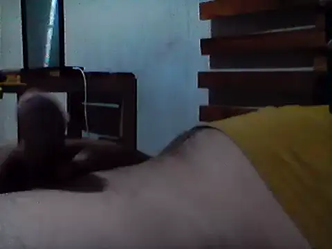 Snapshot of Chiquitopapa69 chatting on February 10, 3:46 am Chiquitopapa69 online show from February 10, 3:46 am