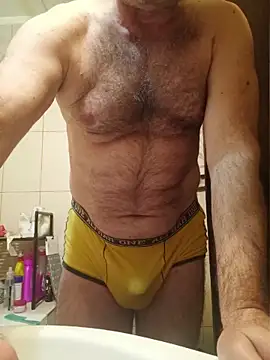 Saysomething3 online show from April 11, 3:38 pm