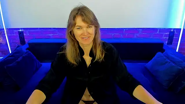 Anabell xxx online show from October 12, 6:01 am