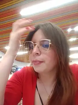 Snapshot of lorenitabella chatting on May 28, 9:23 pm lorenitabella online show from May 28, 9:23 pm