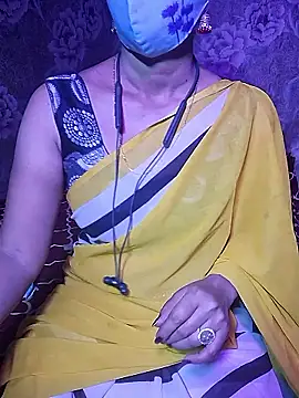 XBHUUME online show from November 11, 5:02 pm