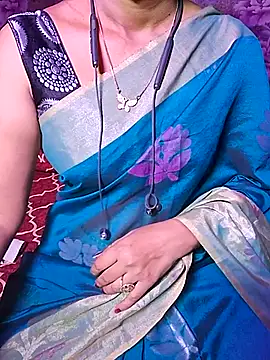 XBHUUME online show from November 14, 5:22 pm