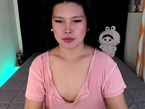 Snapshot of Angelic_Fuckerxxx chatting on October 28, 9:02 am Angelic Fuckerxxx online show from October 28, 9:02 am