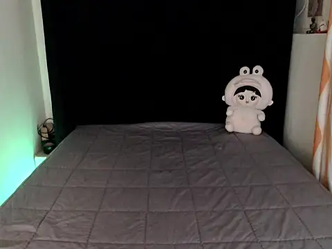 Snapshot of Angelic_Fuckerxxx chatting on November 2, 10:28 am Angelic Fuckerxxx online show from November 2, 10:28 am