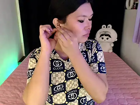 Angelic Fuckerxxx online show from March 13, 11:06 am