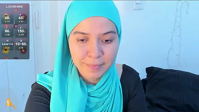 Snapshot of MatchedEyebrow chatting on December 20, 9:39 pm MatchedEyebrow online show from December 20, 9:39 pm