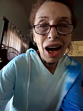 FrozenWaffle online show from April 12, 2:44 pm