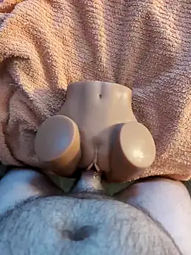 MrandMrsHaze online show from December 3, 4:05 pm