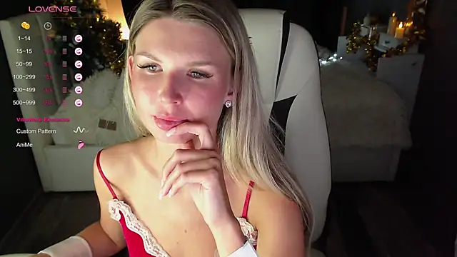 Snapshot of AngelMiaM chatting on December 24, 8:49 pm AngelMiaM online show from December 24, 8:49 pm