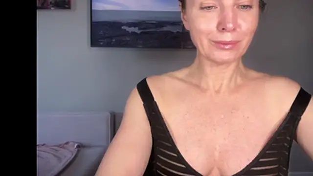 Snapshot of RachellAmazing chatting on July 16, 6:25 pm RachellAmazing online show from July 16, 6:25 pm