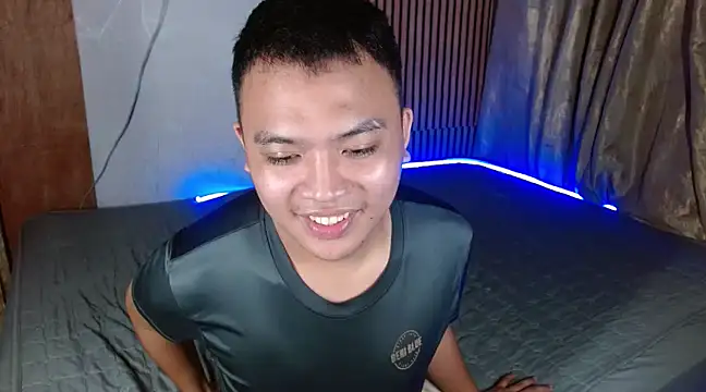 Snapshot of xsweetasian69x chatting on January 5, 5:09 pm xsweetasian69x online show from January 5, 5:09 pm