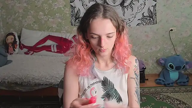 Cutie Adelia online show from October 31, 7:42 am