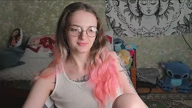 Cutie Adelia online show from May 10, 5:56 am