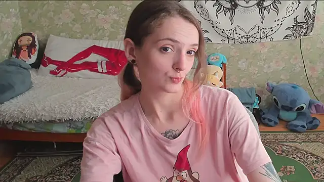 Cutie Adelia online show from June 4, 11:05 am