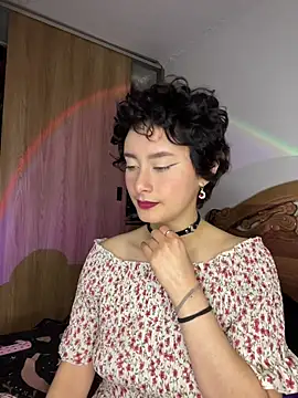 bellaa-w online show from October 31, 2:07 pm