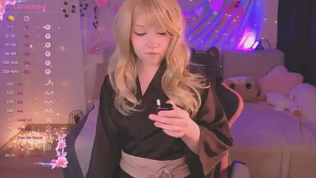 Snapshot of IrmaBell chatting on March 19, 8:35 pm IrmaBell online show from March 19, 8:35 pm