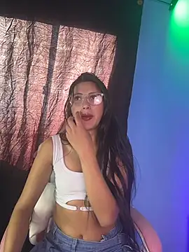 brenda moris01 online show from April 2, 9:34 pm