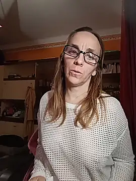 Dettybitch40 online show from November 19, 8:09 pm