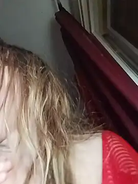 Dettybitch40 online show from February 7, 7:39 pm