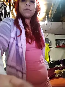 Snapshot of Shelzy420 chatting on February 12, 7:25 am Shelzy420 online show from February 12, 7:25 am