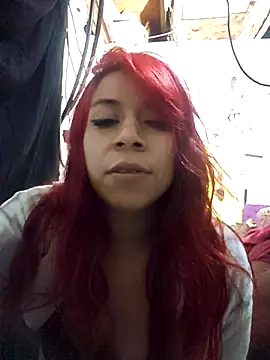 Snapshot of Shelzy420 chatting on February 14, 12:24 pm Shelzy420 online show from February 14, 12:24 pm