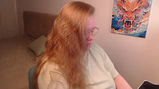 Snapshot of Ann_Muna chatting on December 10, 5:00 pm Ann Muna online show from December 10, 5:00 pm