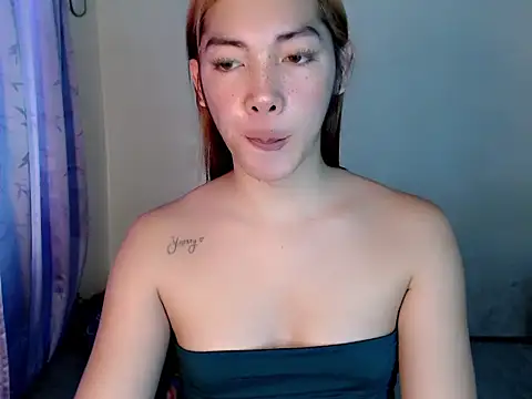 Snapshot of perly_169 chatting on June 14, 3:19 am perly 169 online show from June 14, 3:19 am