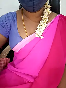 Snapshot of Tamil-hotwife chatting on February 9, 6:23 pm Tamil-hotwife online show from February 9, 6:23 pm