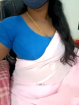 Snapshot of Tamil-hotwife chatting on February 12, 3:51 pm Tamil-hotwife online show from February 12, 3:51 pm