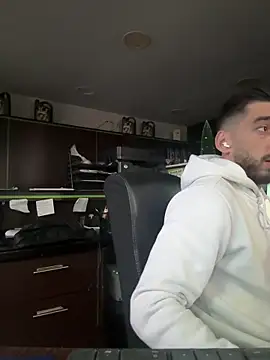 dk2995 online show from December 24, 6:44 am