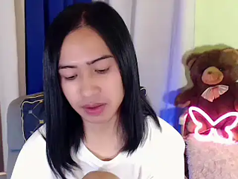 Snapshot of Lemonadexxx chatting on December 12, 12:22 pm Lemonadexxx online show from December 12, 12:22 pm