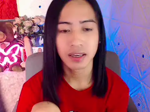 Snapshot of Lemonadexxx chatting on December 19, 2:01 am Lemonadexxx online show from December 19, 2:01 am