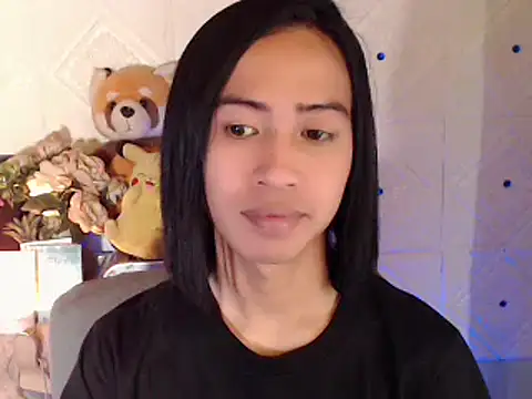 Snapshot of Lemonadexxx chatting on February 9, 8:33 am Lemonadexxx online show from February 9, 8:33 am