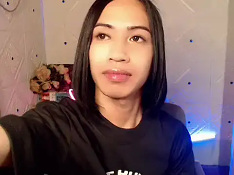 Snapshot of Lemonadexxx chatting on February 19, 9:28 am Lemonadexxx online show from February 19, 9:28 am