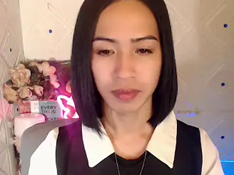 Snapshot of Lemonadexxx chatting on February 27, 3:37 pm Lemonadexxx online show from February 27, 3:37 pm