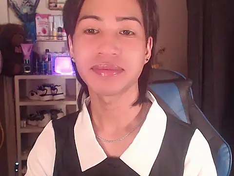 Lemonadexxx online show from April 18, 11:36 am