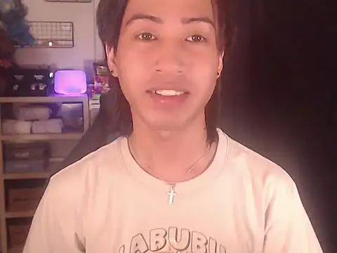 Snapshot of Lemonadexxx chatting on May 22, 4:12 pm Lemonadexxx online show from May 22, 4:12 pm