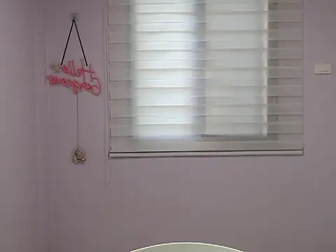 Snapshot of Miss_Ivanawolf chatting on June 23, 5:27 am Miss Ivanawolf online show from June 23, 5:27 am