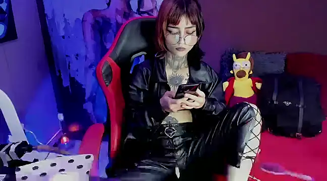 Snapshot of Ardat_Lili69 chatting on February 18, 1:22 pm Ardat Lili69 online show from February 18, 1:22 pm